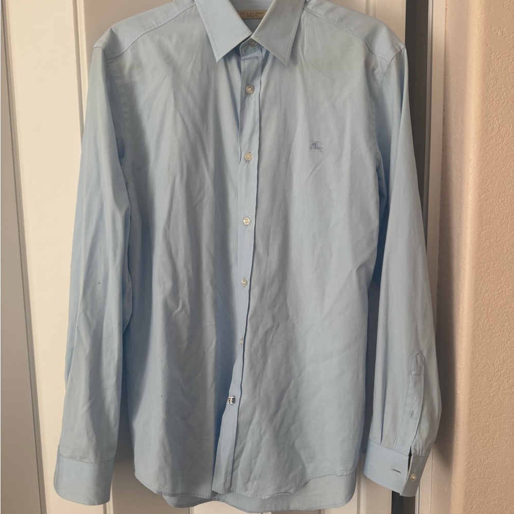 Men’s Authentic Burberry Button Up